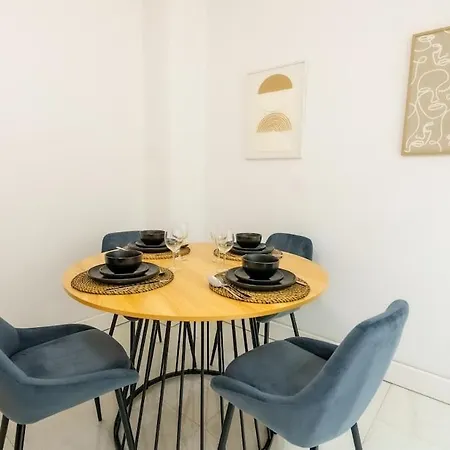 Apartment Charming In Levallois-Perret
